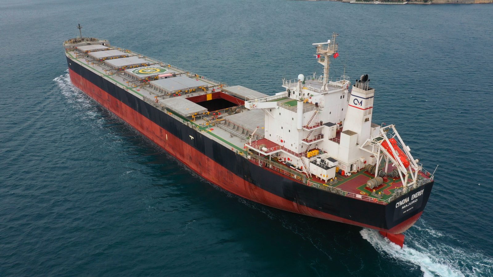 M/V Cymona Energy, Panamax bulk carrier, transiting the Bosporus